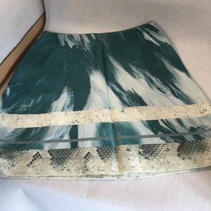 🐾 SKIRT BY ELIE TAHARI